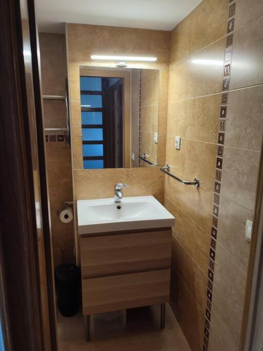 Duplex Con Piscina En Rubi Διαμέρισμα Εξωτερικό φωτογραφία